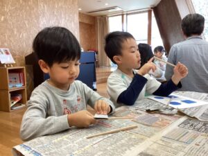 木と触れ合い、感性を育む園児たちの1年間の木育体験／夢花保育園